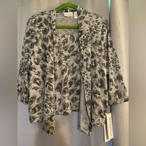 NEW WITH TAGS Alfred Dunner leopard print sweater with attached necklace. PM